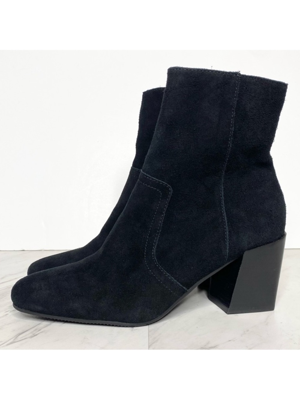 Blondo Sadie Black Suede Bootie 8 1/2 M